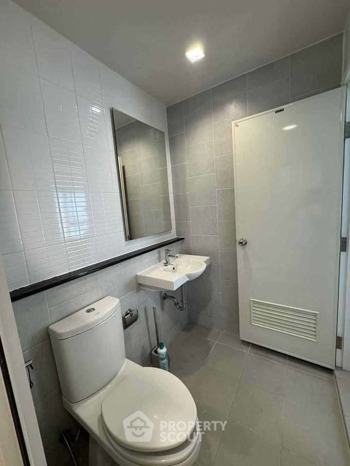 รูป คอนโด 1 ห้องนอน ขาย ที่ เอสเซนท์ เชียงใหม่ ใกล้ เซ็นทรัลเฟสติวัล เชียงใหม่ (ID 2387908) - รูปที่ 8/20