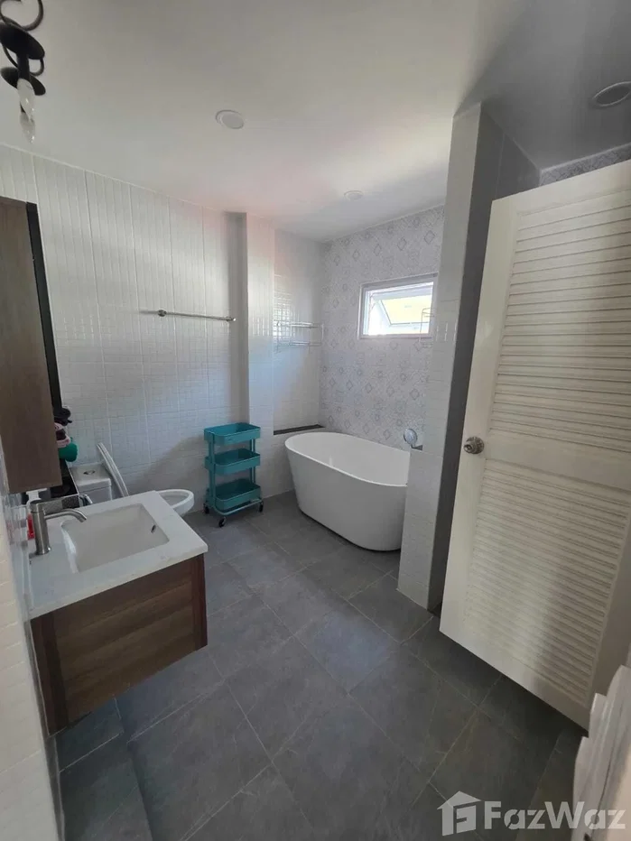 รูป ขาย บ้านเดี่ยว 2 ห้องนอน ในโครงการ แลนด์ แอนด์ เฮ้าส์ พาร์ค 6032218 - รูปที่ 16/17