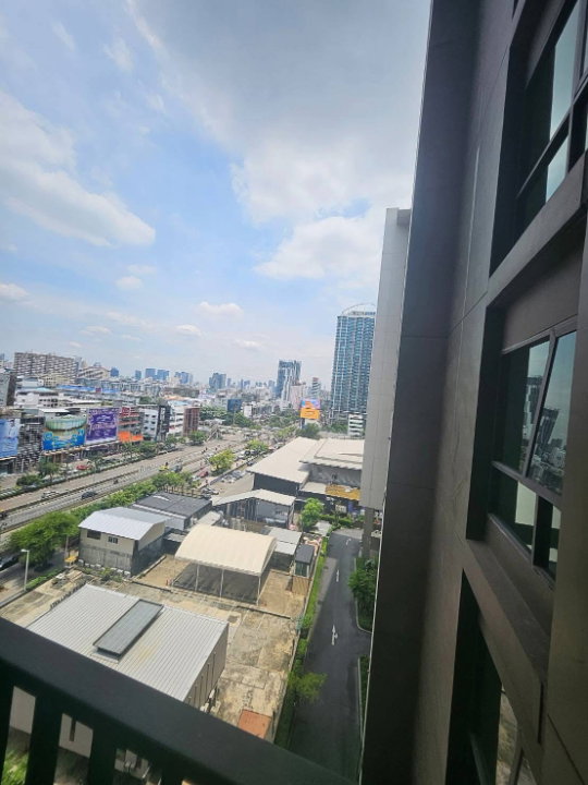picture Centric Huai Khwang         Station - 10/10