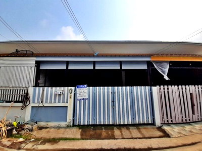 Townhouses for sale Si Racha Chonburi : The Next Townhome Bueng 2 Chonburi