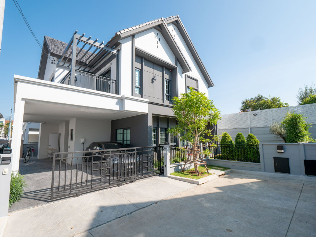 รูป 🏡🌲 #ขายบ้านสวยพร้อมอยู่ เซนโทร พระราม5-นครอินทร์ | CENTRO RAMA5-NAKHON IN - รูปที่ 9/48