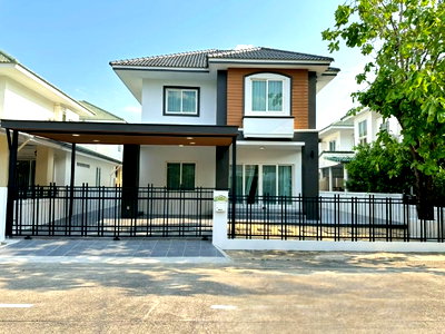 บ้านเดี่ยว รามคำแหง 150 : ร่มเกล้า  มีนบุรี ศรีนครินทร์  พระรามเก้า  หมู่บ้านบ้านสวนร่มเกล้าสุวรรณภูมิ  นัดชมบ้าน 085-318-6868​ คุณวา 