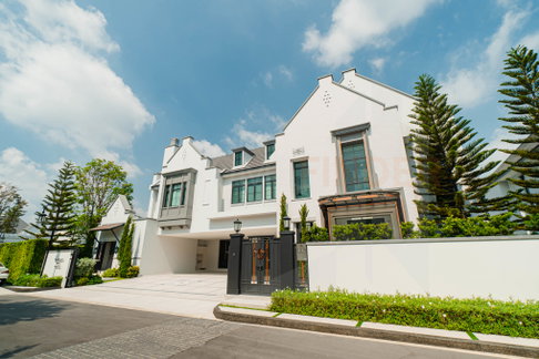 Nantawan Pool Villa Rama 9 - New Krungthep Kreetha 4 bedrooms, for sale