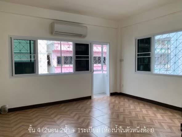 รูป 🏢✨ ให้เช่าอาคารพาณิชย์ 5.5 ชั้น หมู่บ้านเซ็นต์หลุยส์ เซ็นเตอร์ แยก 4 รีโนเวทใหม่ 5 ห้องนอน 6 ห้องน้ำ ทำเลดี ใกล้รถไฟฟ้า ราคาคุ้มที่สุดในย่าน! - รูปที่ 14/20