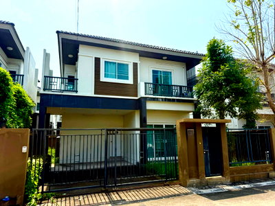 ขายบ้านเดี่ยว : ขาย บ้านในโครงการ เดอะแกรนด์ สันป่าเลียง บ้านสวย สภาพดี เหมือนใหม่ (ID:748HS)