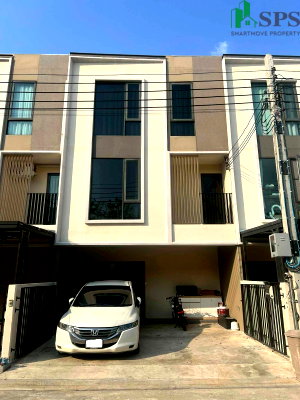 เช่าทาวน์โฮม เมกะ บางนา : ทาวน์โฮม ให้เช่า Altitude Kraf Bangna (SPSJP210)