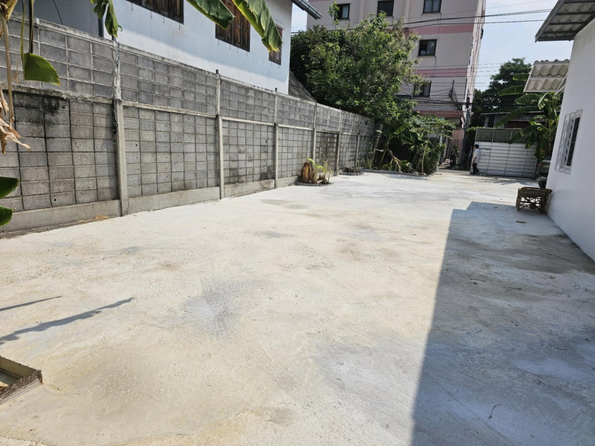 picture For rent For office for sme good - 6/13