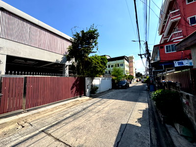 เช่าบ้านเดี่ยว นิคมอัญธานี (เจมโมโปลิส) : Rent บ้านเดี่ยว ตรงข้าม Mega Bangna 60 ตร.วา 4นอน 4น้ำ 55,000 บาท