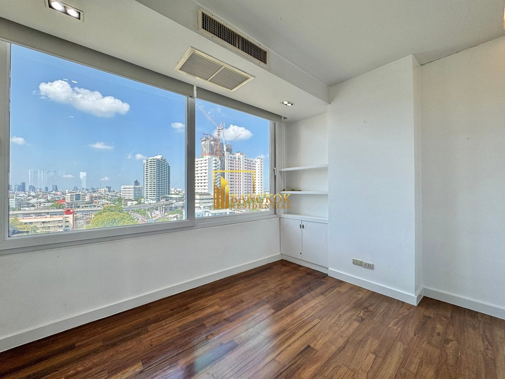 รูป River House Condo | Spacious 3 Bedroom Condo With River Views - BR16202CD - รูปที่ 13/37