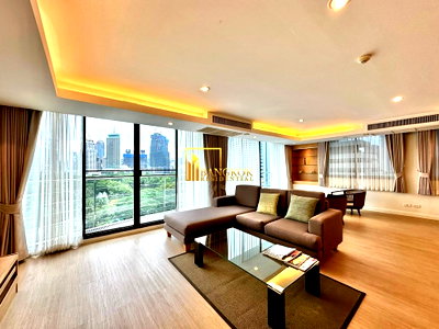 Apartment building for rent Srinakharinwirot University Prasanmit Campus : Luxurious 3 Bedroom Apartment For Rent in Ratchadamri - BR21135AP