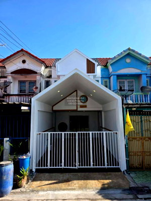 Townhouses for sale Samut Prakarn : For Sale Townhouse/Townhome  , Baan Mekfa Ville , Thai Ban , Mueang Samut Prakan , Samut Prakarn , CX-148693 ✅ Live chat with us ADD LINE @connexproperty ✅
