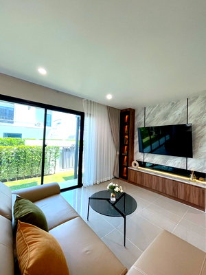 บ้านเดี่ยวให้เช่า : ด่วน! บ้านเดี่ยวหรู พิมนารา ศรีนครินทร์-บางนา แต่งครบ พร้อมอยู่ ใกล้ Mega บางนา