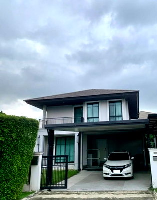 บ้านเดี่ยวให้เช่า : เช่าบ้าน Setthasiri Pattanakarn/เศรษฐสิริ พัฒนาการ (HR6812010) ID Line : @baan88