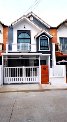 Townhouses for sale Thanyaburi Pathumthani : For Sale Townhouse/Townhome  , Chomfah warangkul Klong 2 , newly renovated , Pracha Thipat , Thanyaburi , Pathum Thani , CX-148798 ✅ Live chat with us ADD LINE @connexproperty ✅