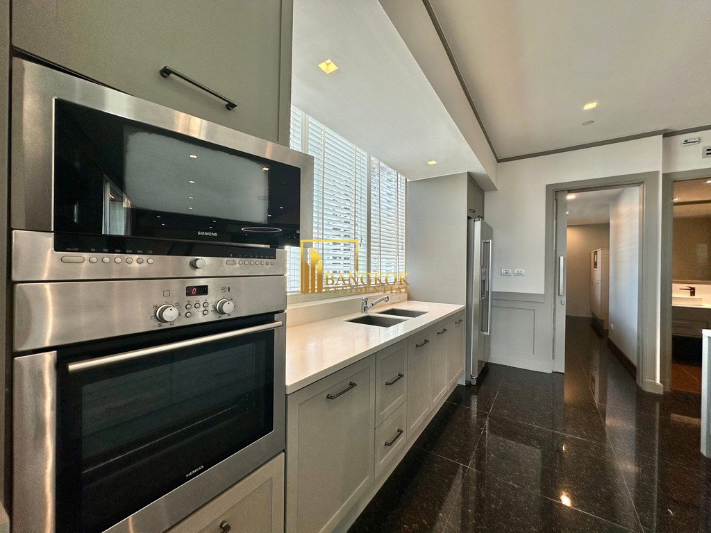 รูป Le Raffine 31 | Superb 3 Bedroom Duplex Condo With Pool - BR11143CD - รูปที่ 12/60