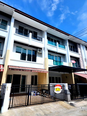 ทาวน์โฮมให้เช่า : 🏡 ปล่อยเช่า ทาวน์โฮม 3 ชั้น หมู่บ้านกลางเมือง S‑Sense พระราม9‑ลาดพร้าว 4 ห้องนอน 3 ห้องน้ำ บ้านตกแต่งใหม่ พร้อมเข้าอยู่ ทำเลเดินทางสะดวก ใกล้ MRT 
