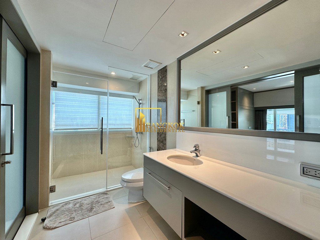 รูป Le Raffine 31 | Superb 3 Bedroom Duplex Condo With Pool - BR11143CD - รูปที่ 23/60