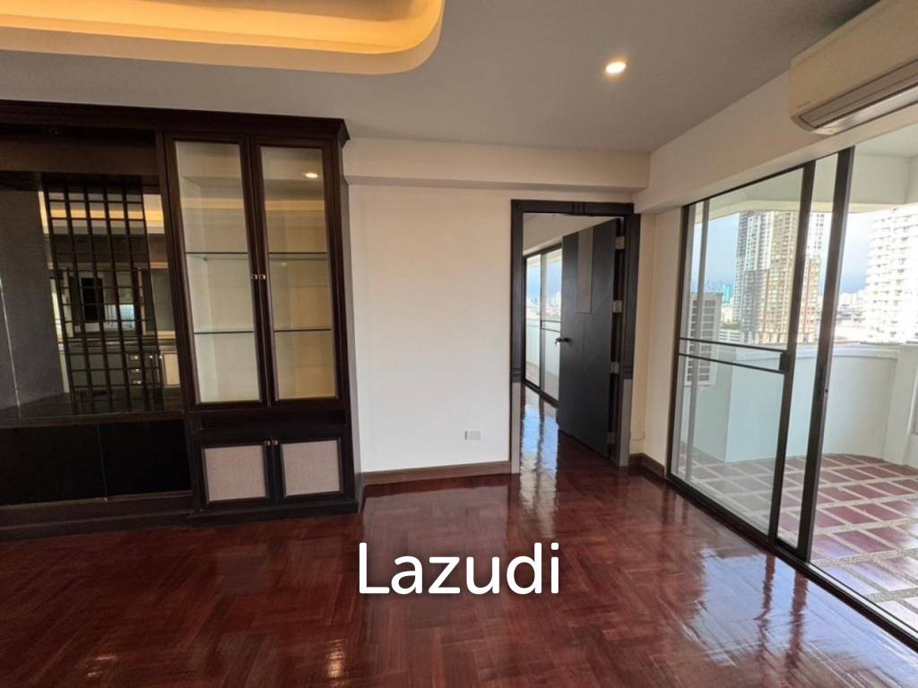 รูป 3 Bed 3 Bath 198 SQ.M Riverside Villa Condominium 1 - รูปที่ 5/25