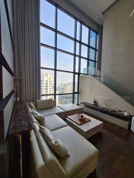 LTH4283 – Ivy Ampio FOR SALE 3 beds 3 baths size 136 Sq.M. Near MRT Thailand Cultural Centre station ONLY 27.75 MB