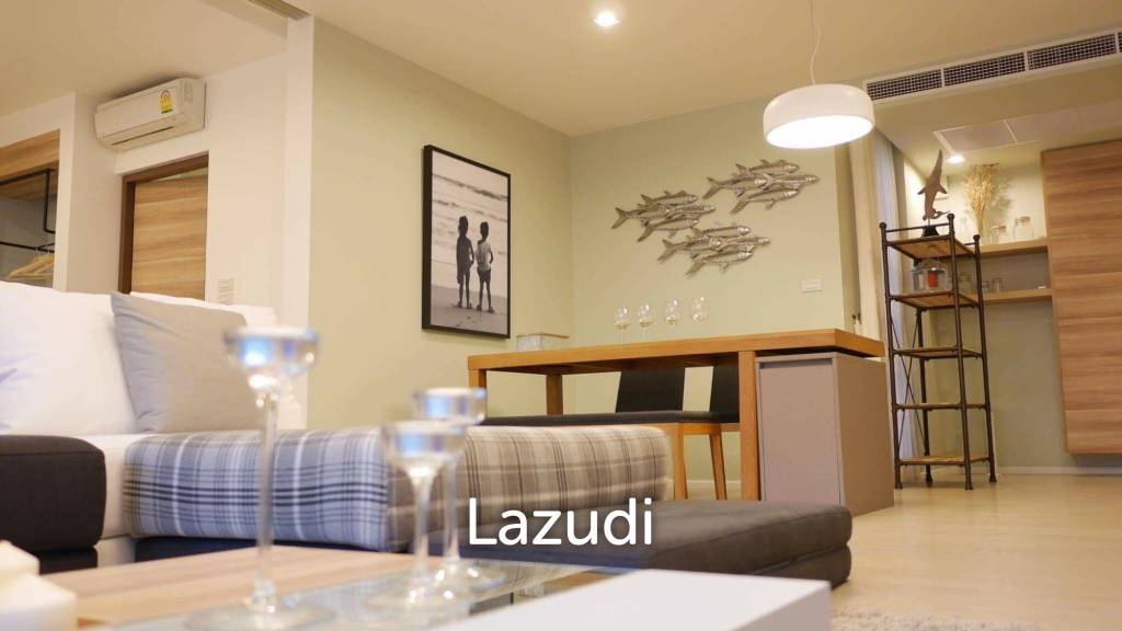รูป WAN VAYLA : Luxurious 2 Bed Condo with Pool Access - รูปที่ 4/14