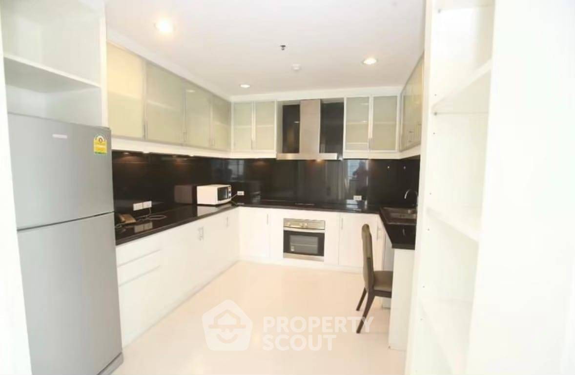รูป ดูเพล็กซ์ 4 ห้องนอน ที่ Royal Residence Park ใกล้ BTS เพลินจิต 90 ม. (ID 1791398) - รูปที่ 7/11