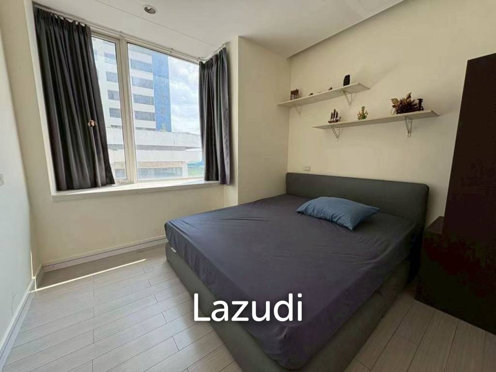 รูป 54 sqm 2-Bed Condo on High Floor at TC Green Rama 9, Huai Khwang - รูปที่ 3/5