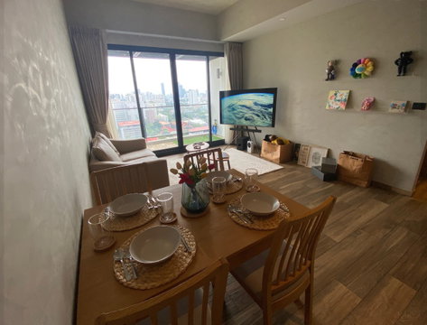 ว่างพร้อมอยู่! The loft silom. 2bed 75sqm. Line id: @pfagent