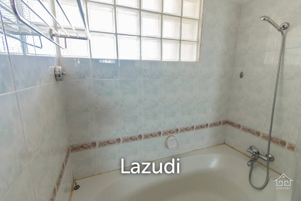 รูป SPRINGFIELD BEACH : Great value Pool and Seaview Condo - รูปที่ 10/15
