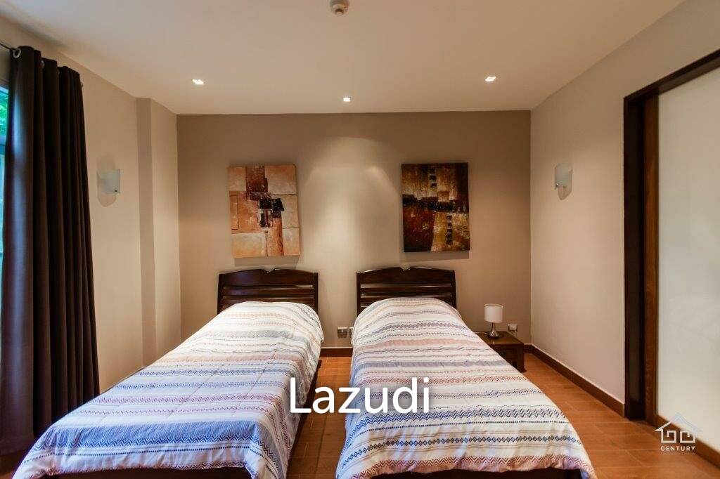 picture BLUE LAGOON : Immaculately presented 2nd floor 2 bed condo overlooking large swimming pool lagoon. - 42/52