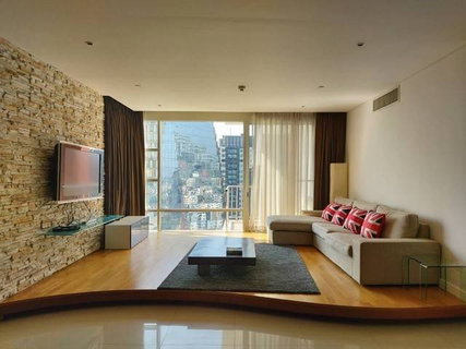 LTH4467 – Fullerton FOR SALE 3 beds 3 baths size 132 Sq.M. Nearby BTS Ekkamai station ONLY 21.9 MB