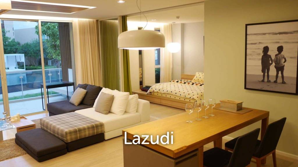 รูป WAN VAYLA : Luxurious 2 Bed Condo with Pool Access - รูปที่ 3/14