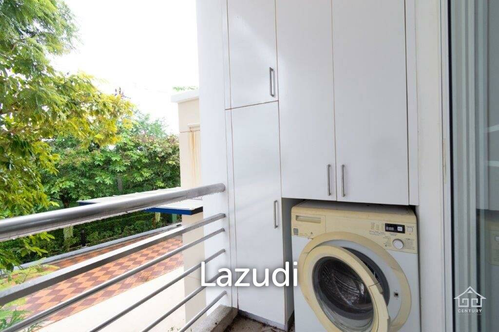 picture BLUE LAGOON : Immaculately presented 2nd floor 2 bed condo overlooking large swimming pool lagoon. - 51/52