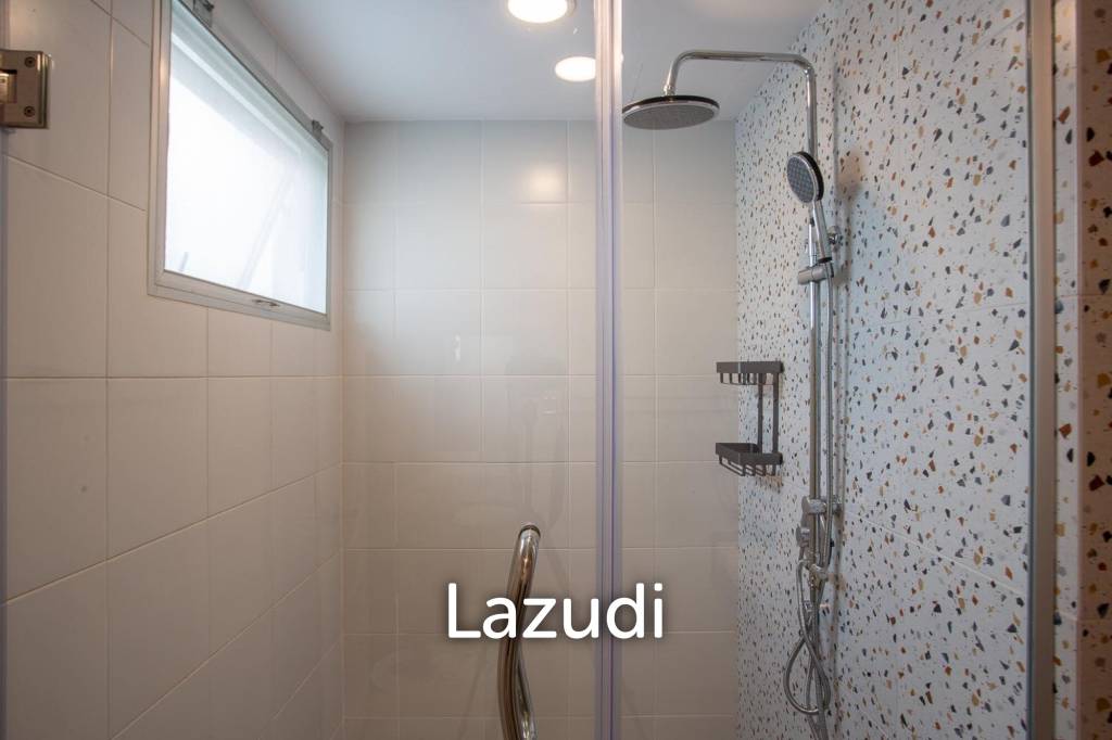 รูป BAAN SAN DAO : 2 bed great new renovated condo - รูปที่ 27/31