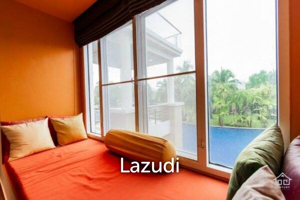 picture BLUE LAGOON : Immaculately presented 2nd floor 2 bed condo overlooking large swimming pool lagoon. - 20/52