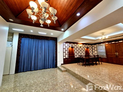 เช่าบ้านเดี่ยว โรงเรียนเซนต์แอนดรูส์อินเตอร์เนชันแนล กรุงเทพ : บ้านเดี่ยวให้เช่า 4 ห้องนอน ใน คลองตันเหนือ, กรุงเทพมหานคร 1730874