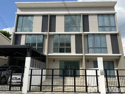 ขาย/เช่า ทาวน์โฮม 3 ชั้น ทำเลดี ติดถ.ลาดกระบัง-หลวงแพ่ง 6112425