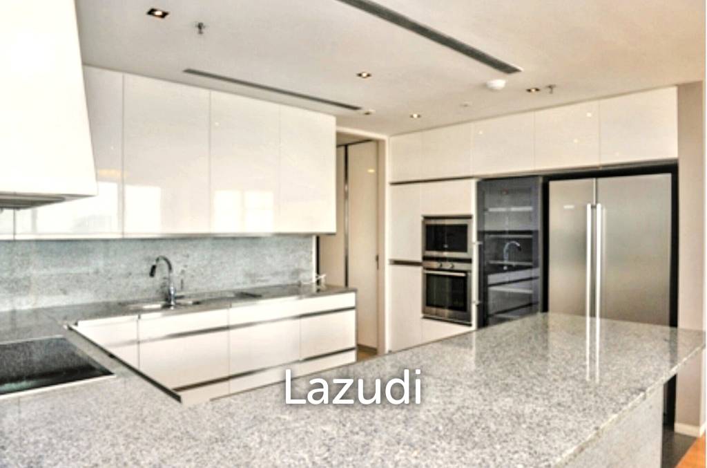 picture 3 Bed 5 Bath  194 SQM. The Met Condominium - 15/20