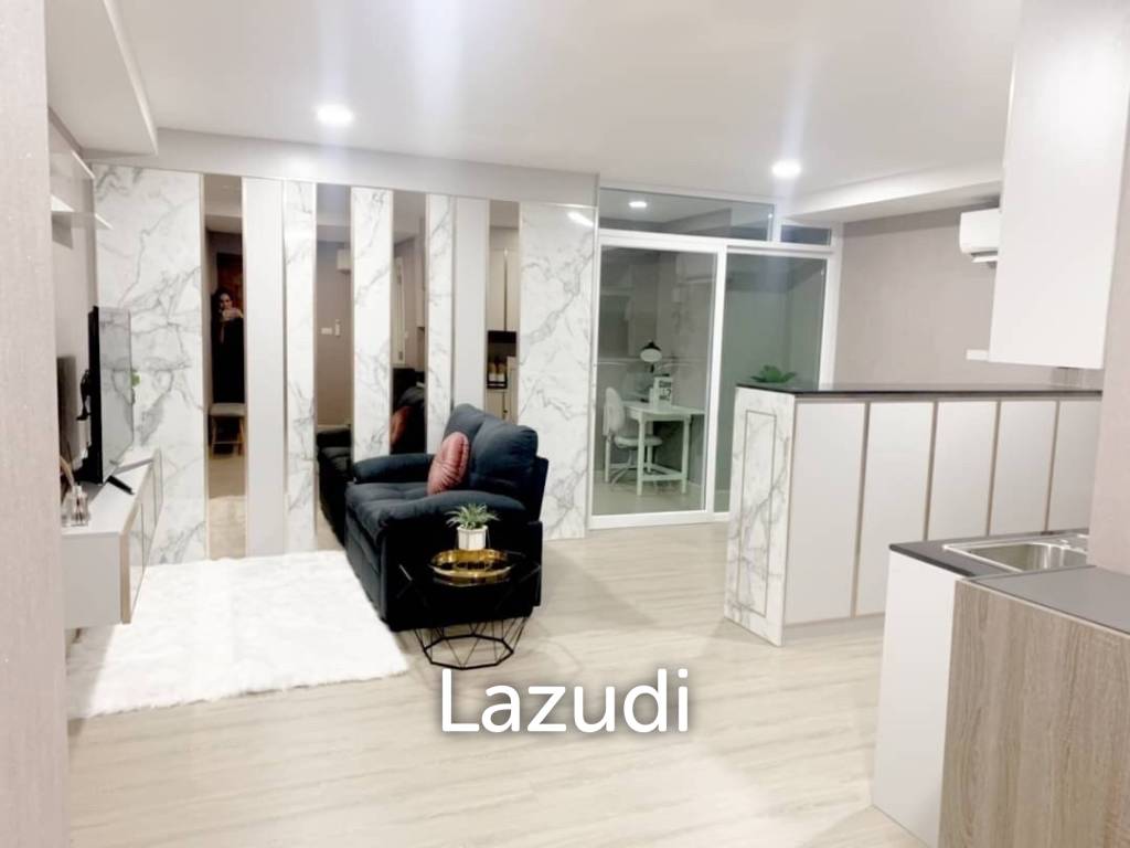 รูป 1 Bed 1 Bath  50 SQ.M Grand View Condo - รูปที่ 1/10