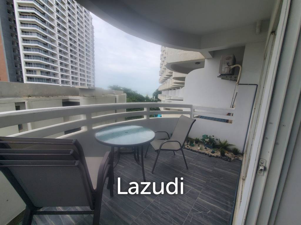 picture Large 1 bed condo - Direct Beach access and Mountain View - 16/16