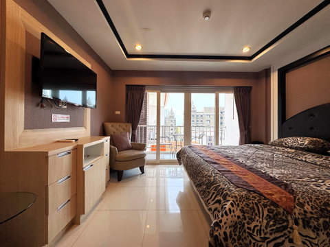 1 Bedroom Condo for Sale at New Nordic VIP 5 in Pratumnak Hill