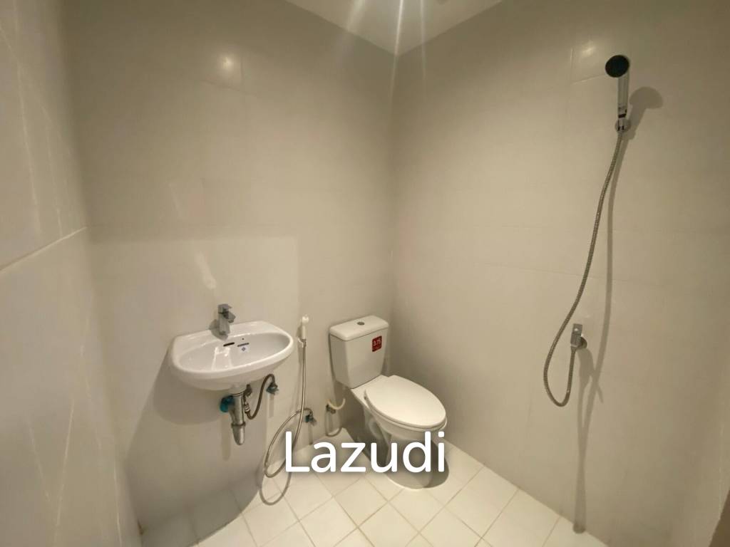 picture 3 Bed 4 Bath 268 SQ.M La Royale Beach - 18/35
