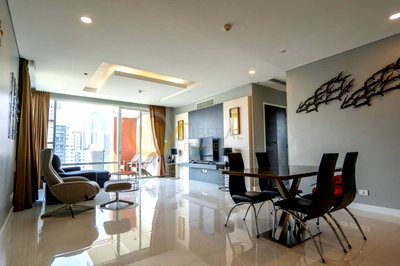 คอนโดให้เช่า : LTH3279 – Condo in Ekkamai FOR RENT 3 beds 132 Sq.M. near BTS Ekkamai ONLY 80k/month