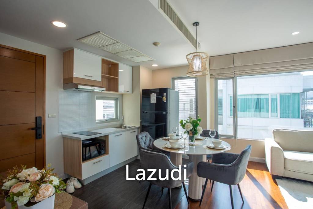 รูป BAAN SAN DAO : 2 bed great new renovated condo - รูปที่ 12/31