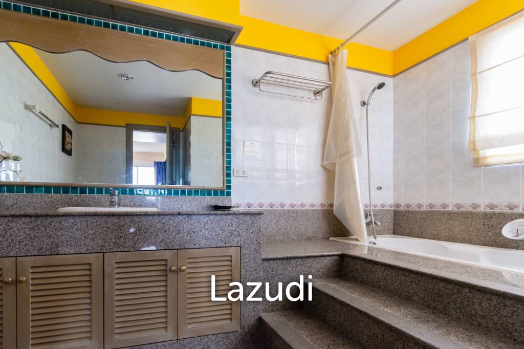 รูป SPRINGFIELD :  2 Bed Beachfront Seaview Condo - รูปที่ 12/16