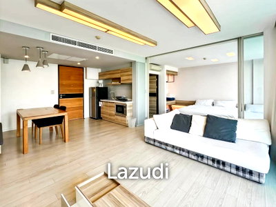 Condos for sale : Sale or Rent - Luxurious 1 Bedroom Condo in Wan Vayla Hua Hin