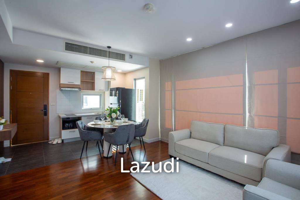 รูป BAAN SAN DAO : 2 bed great new renovated condo - รูปที่ 7/31