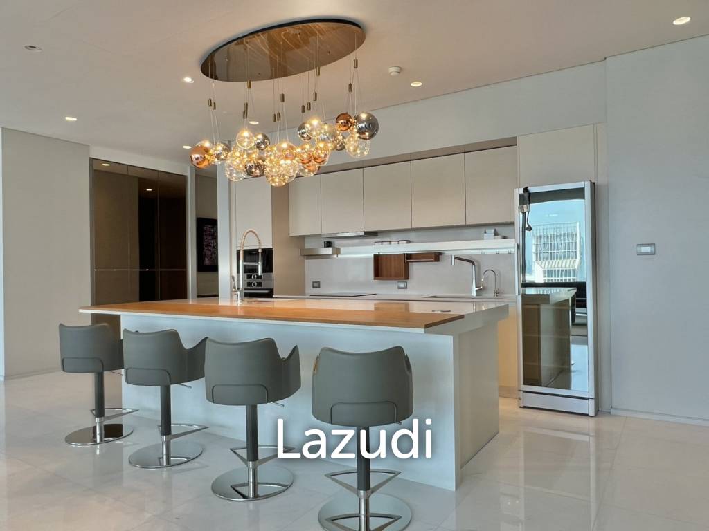 รูป Spacious 4-Bedroom Condo with Panoramic City Views for Sale in Lumpini - รูปที่ 6/17