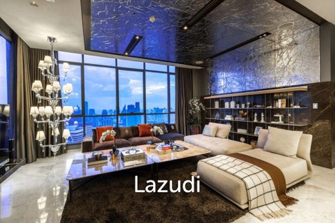 Luxurious Hyde Sukhumvit 13 Condo in Bangkok