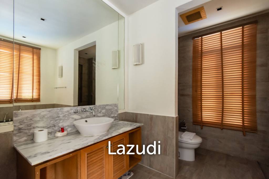 รูป BLUE LAGOON :  2 Bed Pool Access Condo - รูปที่ 12/17