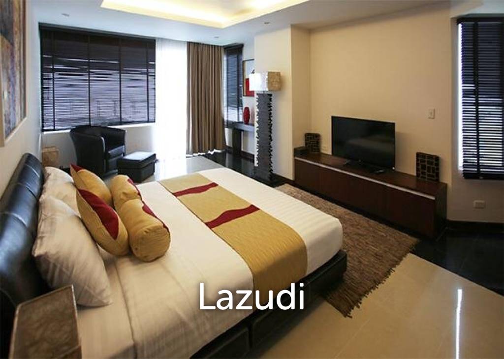 picture Large Beach Front Pattaya Condo for Sale - 7/15